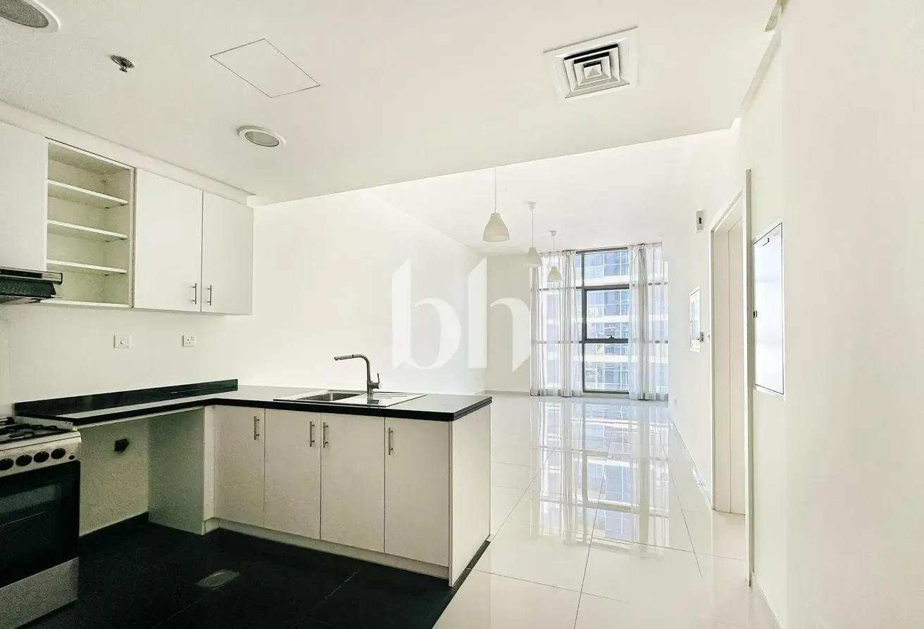 Mid Floor | Vacant | Unfurnished |  Managed