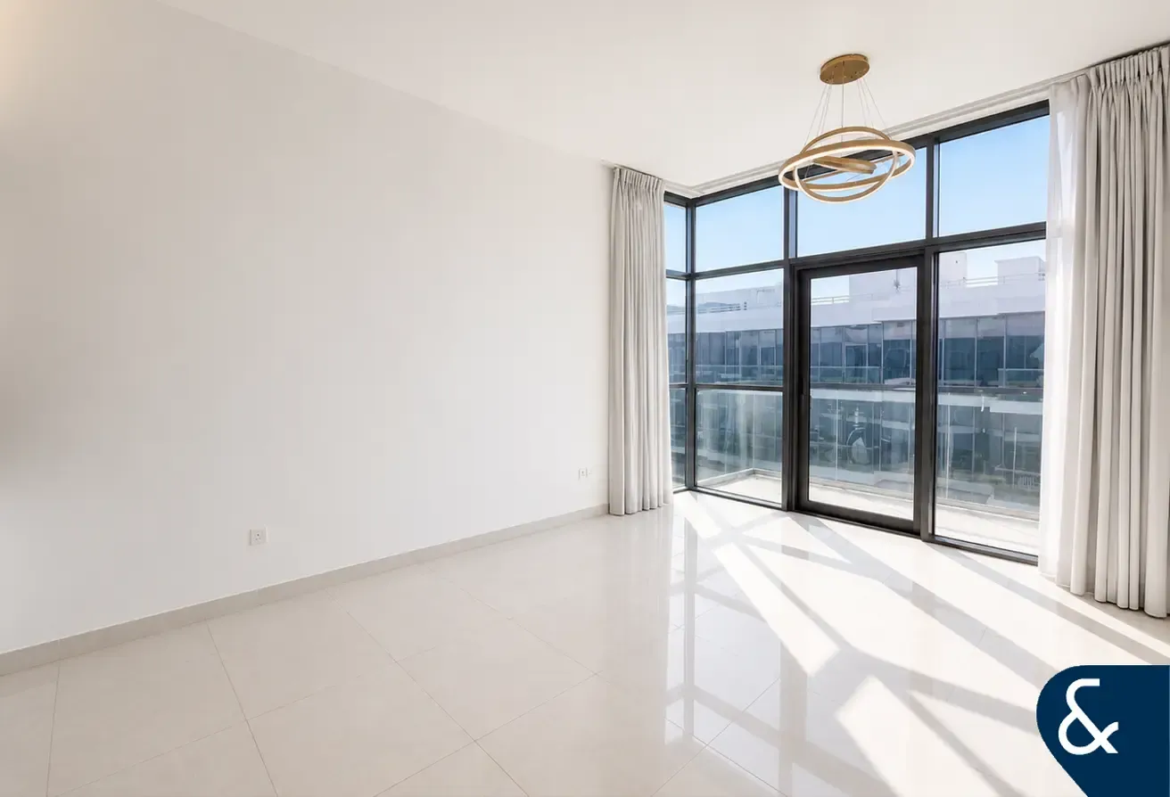 Golf Course Views | Top Floor | Corner Unit
