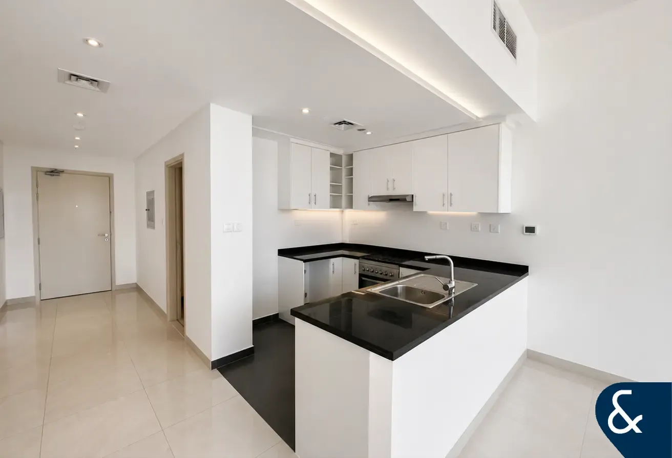 Golf Course Views | Top Floor | Corner Unit