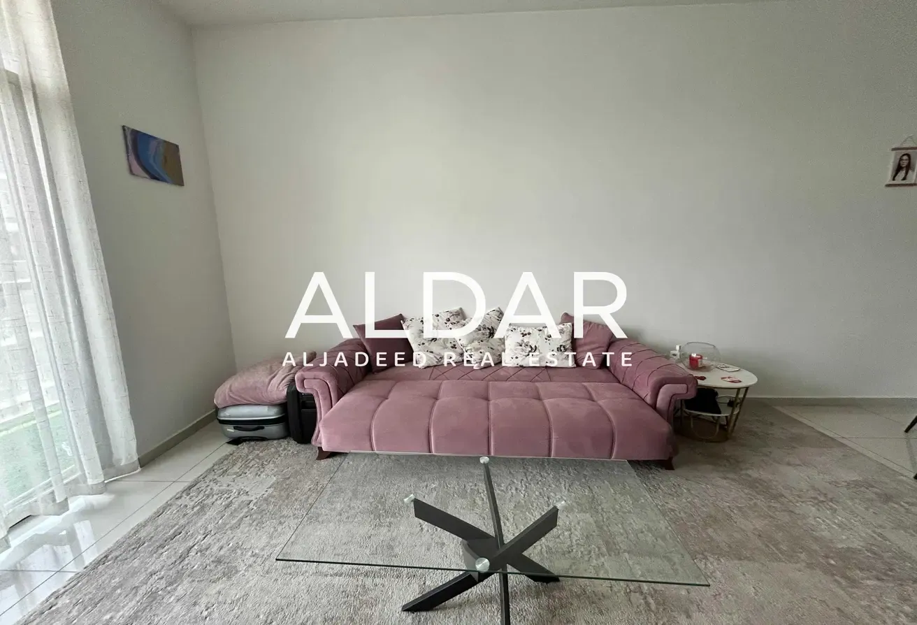 Vacant Soon | Golf View | Kitchen Appliances