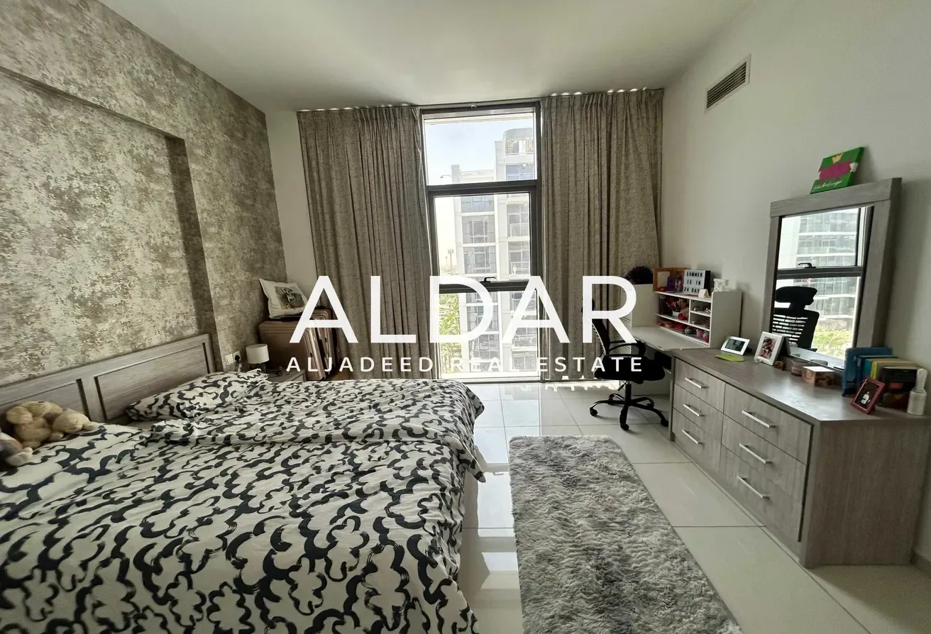 Vacant Soon | Golf View | Kitchen Appliances