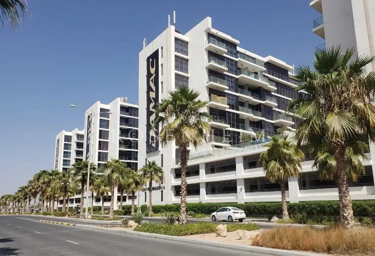 Open Living Area  | Pool and Golf View | Furnished