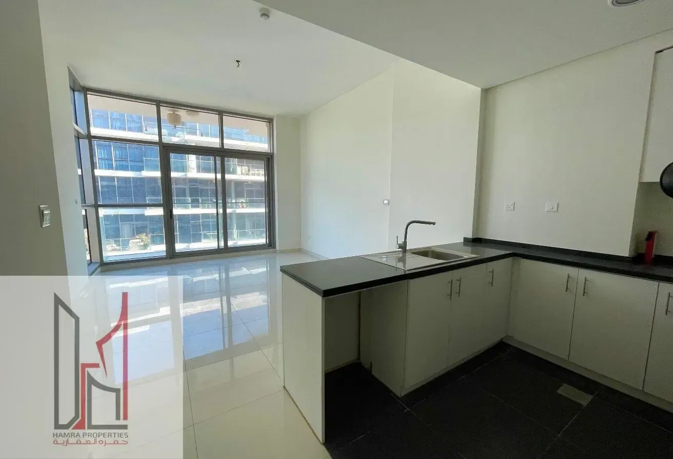 Well maintained | Golf View | Spacious | 1 Bed
