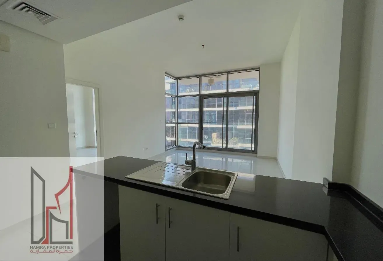 Well maintained | Golf View | Spacious | 1 Bed