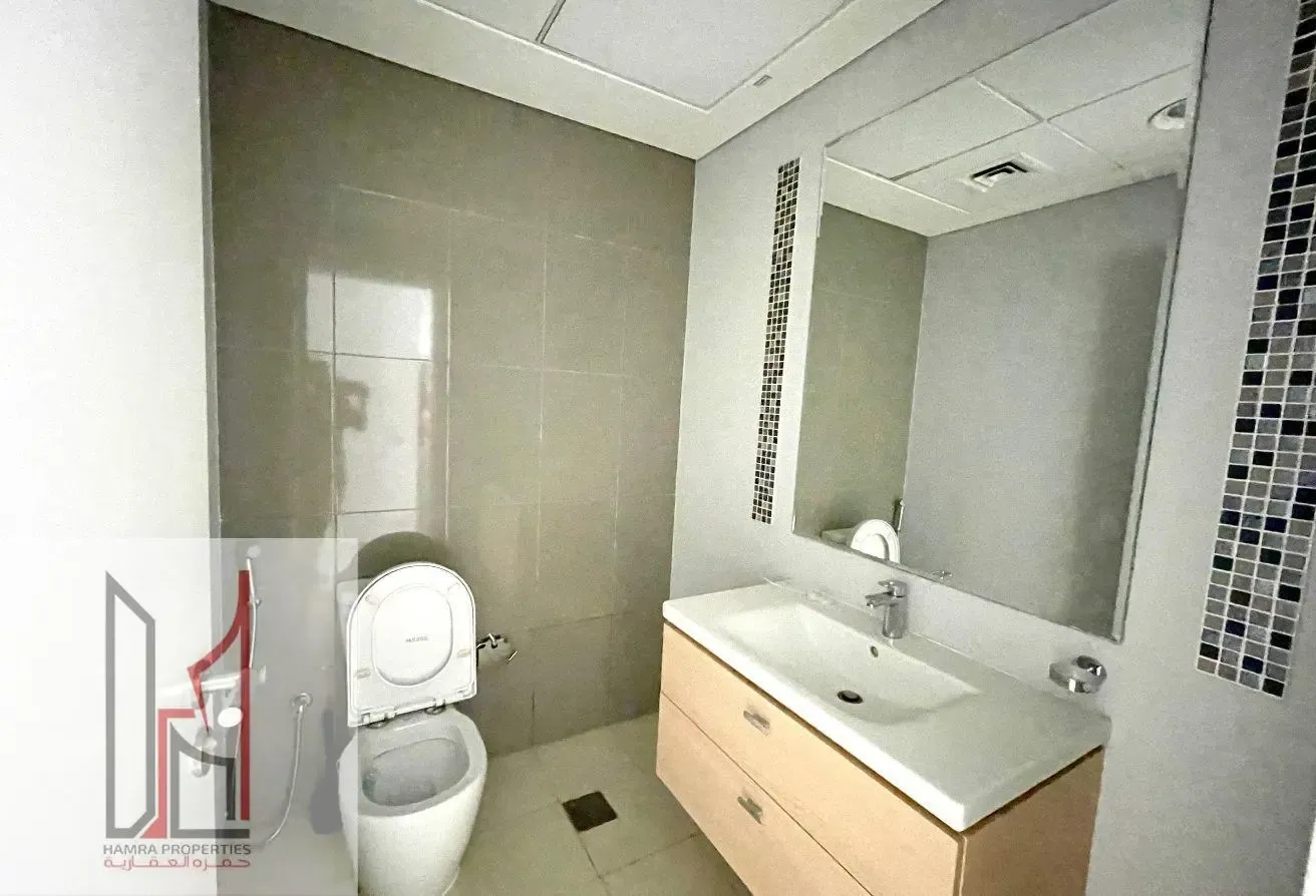 Well maintained | Golf View | Spacious | 1 Bed