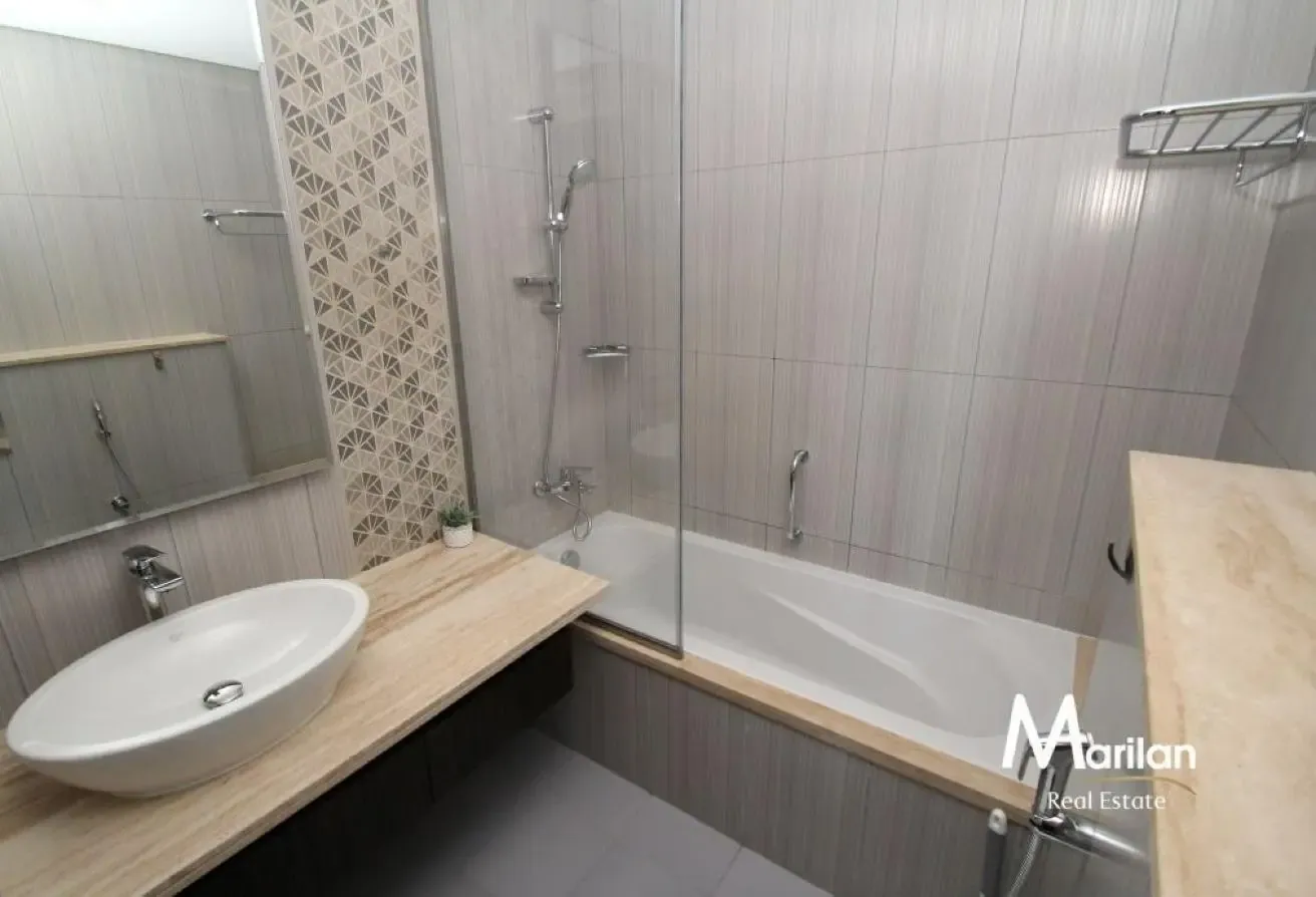 Golf Course View | Fully Furnished |Ready to Move
