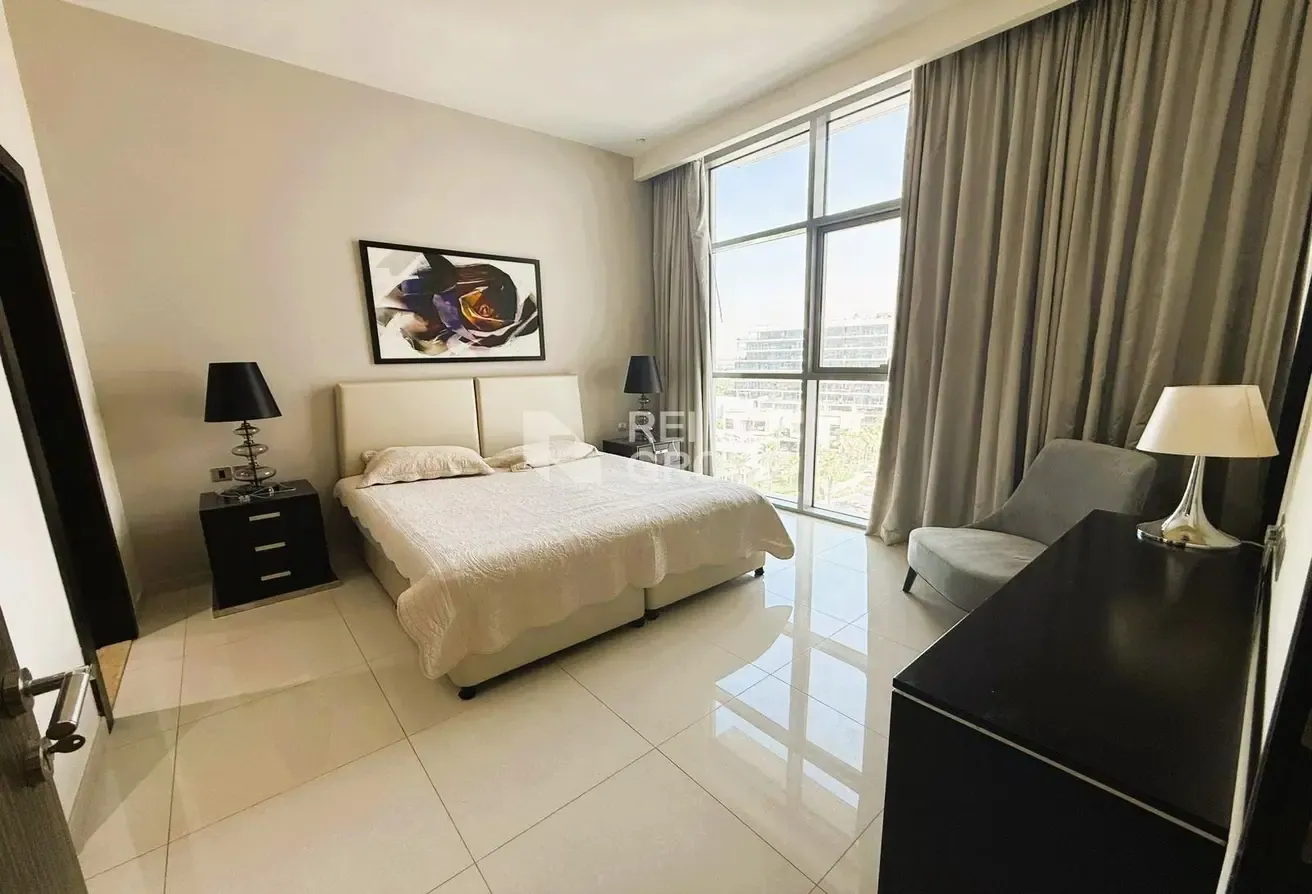Golf Course View I Fully Furnished | Huge Layout