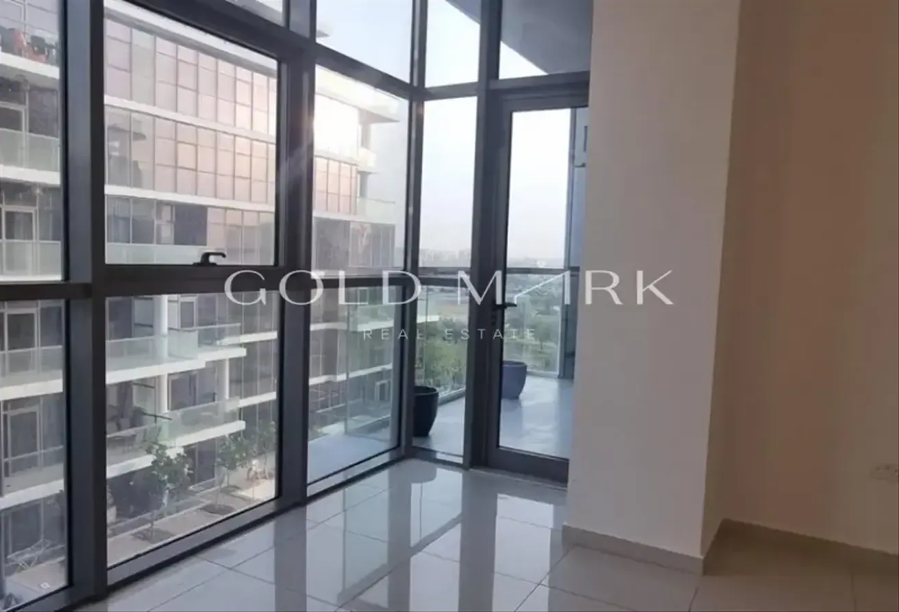 Golf Panorama B | Spacious 1 BR | Available Sept 1