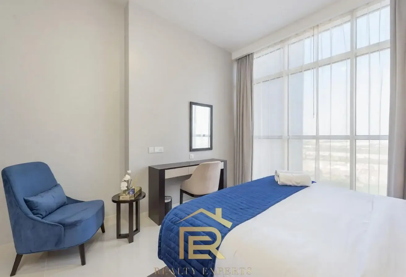 Furnished 1BR| Golf Promenade 3B |Golf & Park View