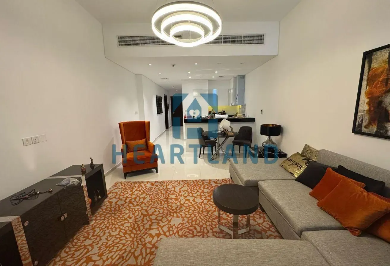 12 Cheques | 1 BHK Fully Furnished Golf Promenade