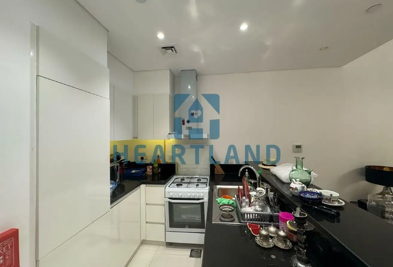 12 Cheques | 1 BHK Fully Furnished Golf Promenade