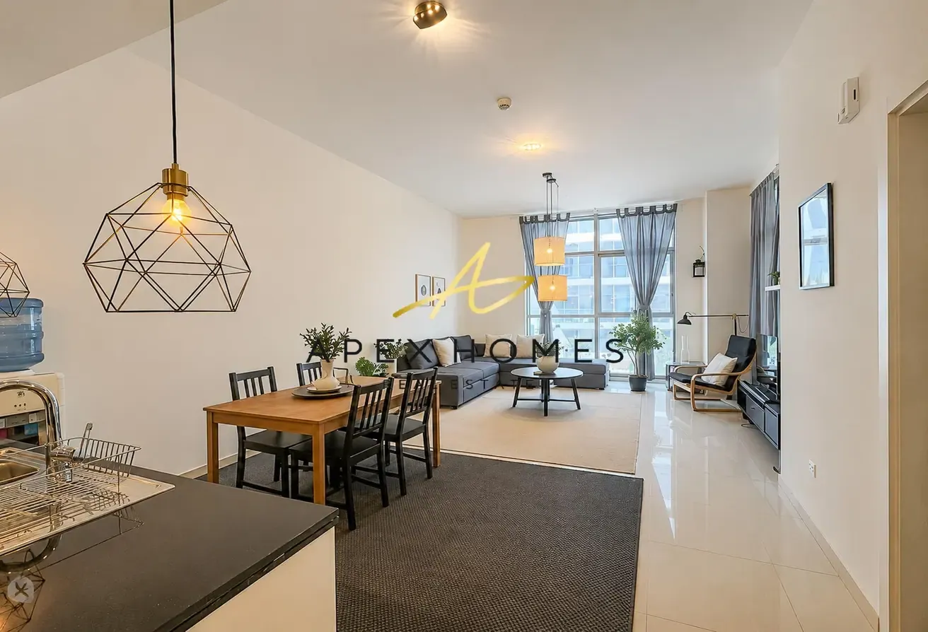 Vacant | Fully Furnished | Golf and Pool View