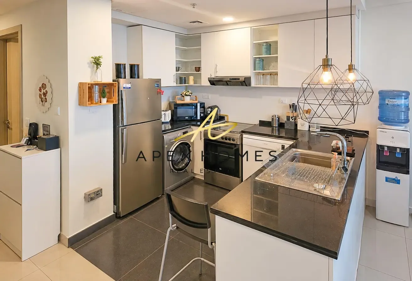 Vacant | Fully Furnished | Golf and Pool View