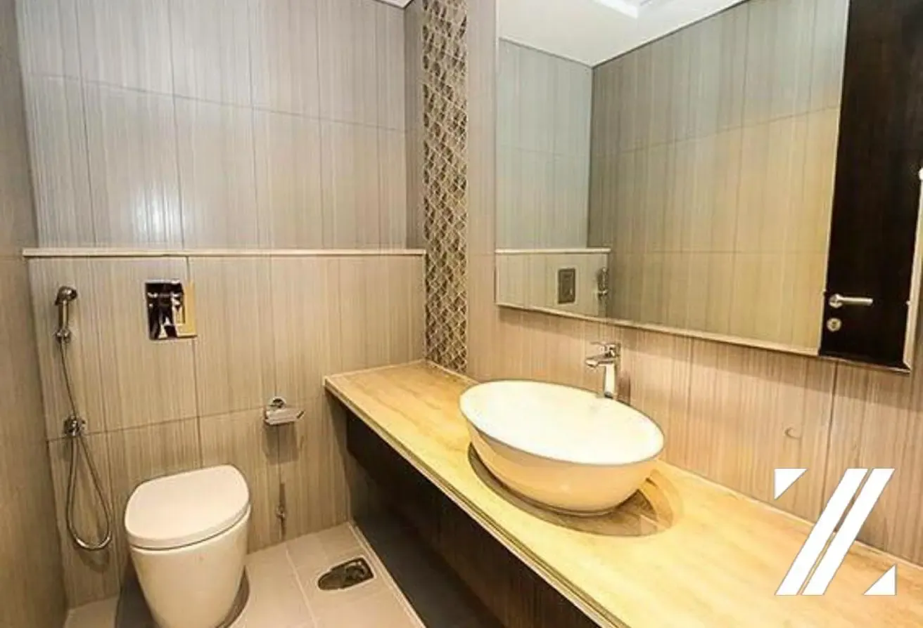 Fully Furnished I No Commission I Golf Course View