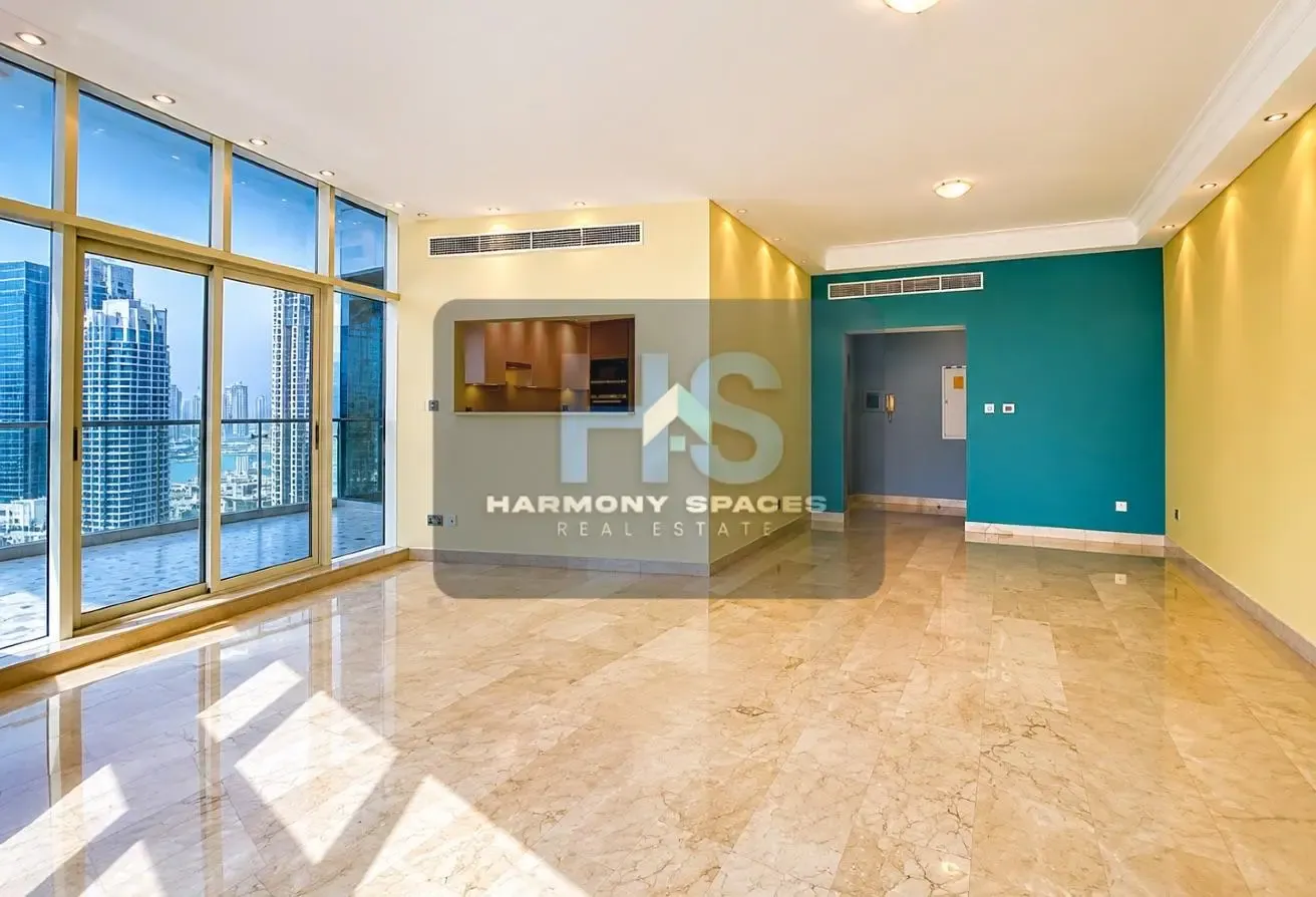 Luxury & Fully upgraded 3BR+ Study | Huge Balcony