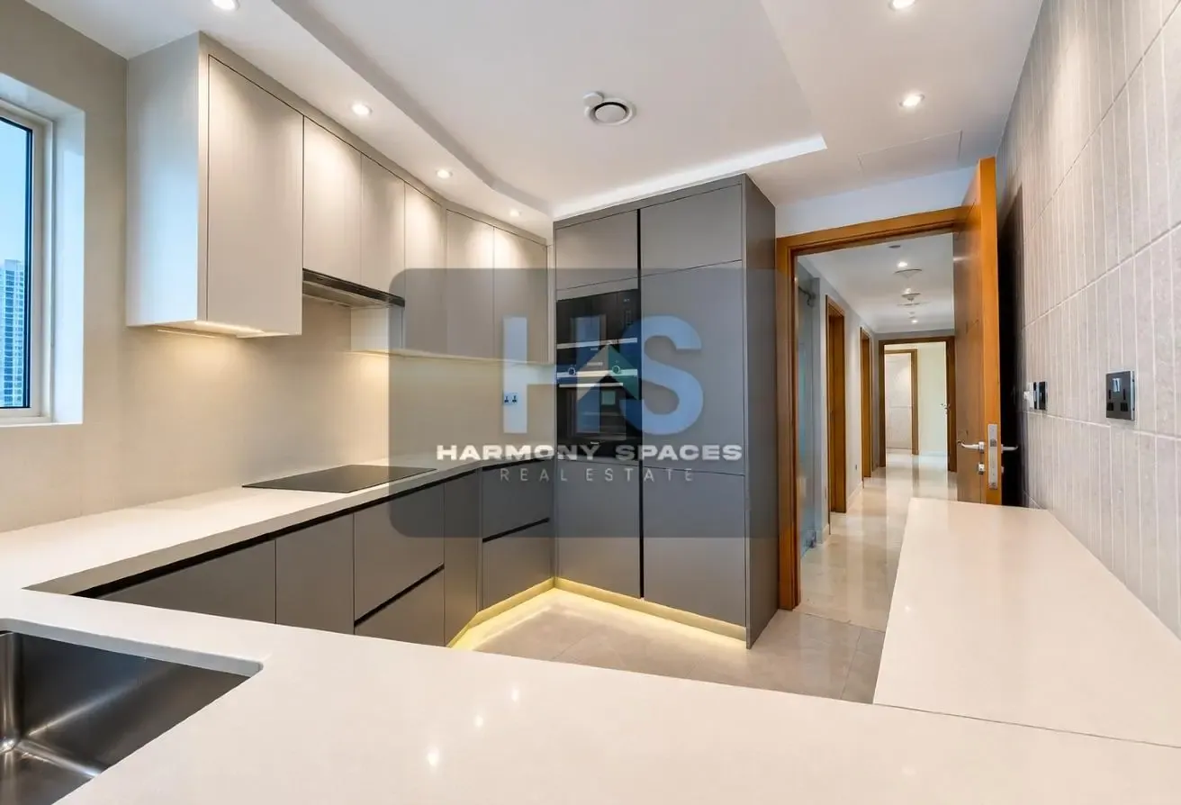 Luxury & Fully upgraded 3BR+ Study | Huge Balcony