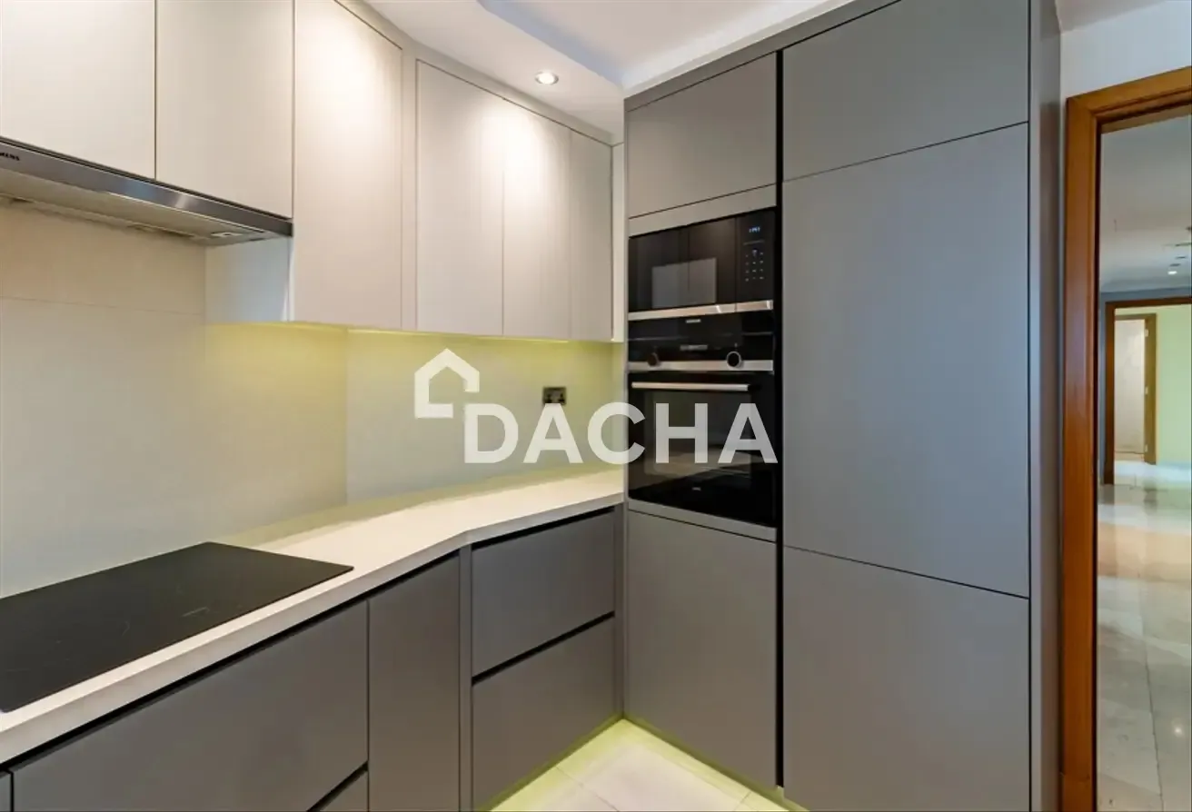 Marina View | Upgraded | Spacious Family Layout
