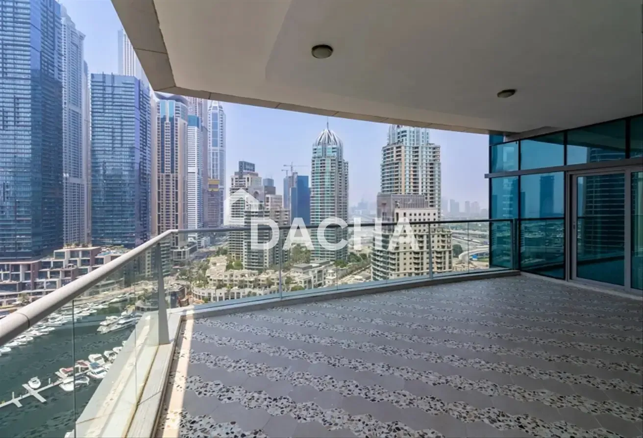 Marina View | Upgraded | Spacious Family Layout