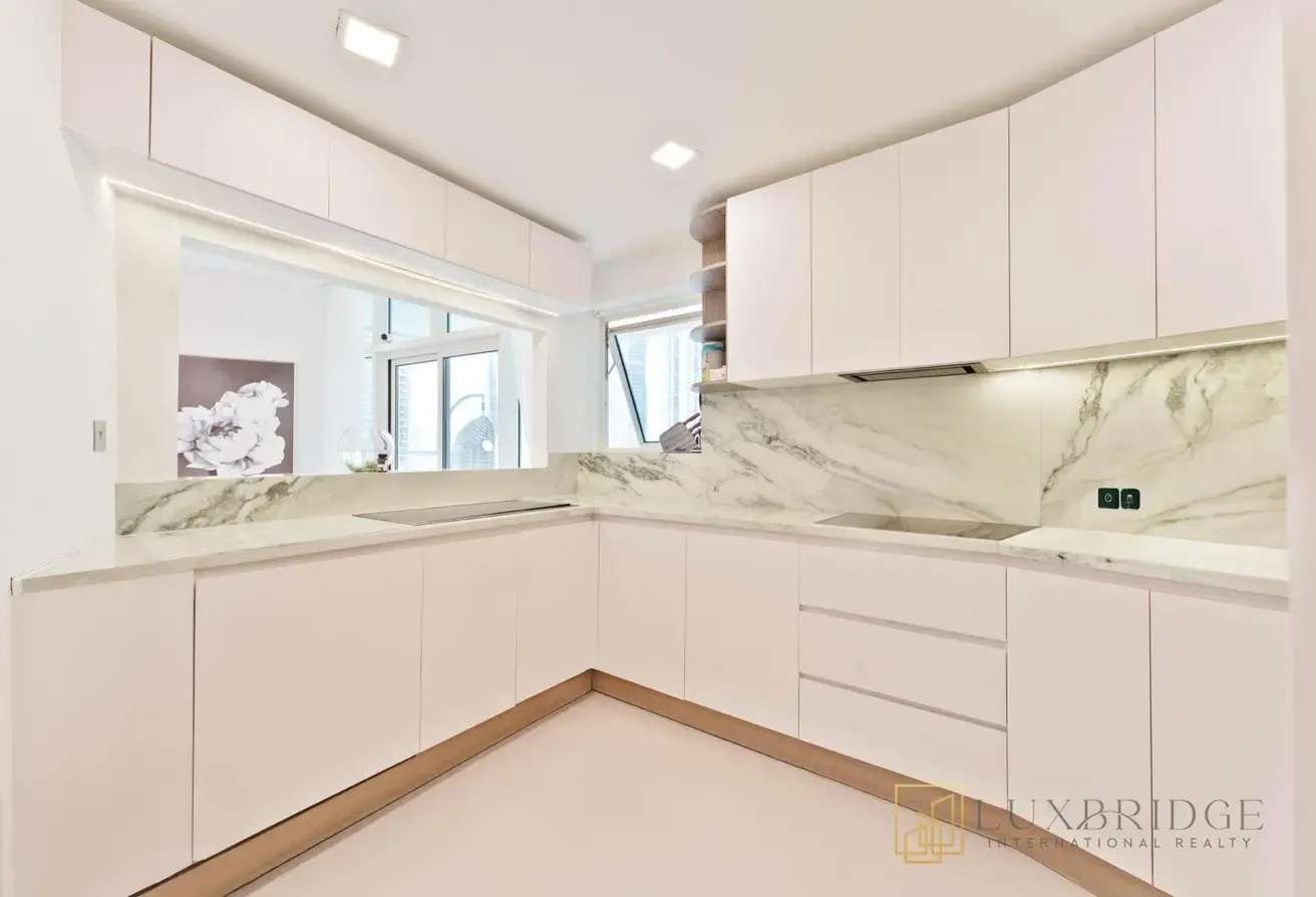 Amazing Upgraded Three Bedroom | Full Marina View
