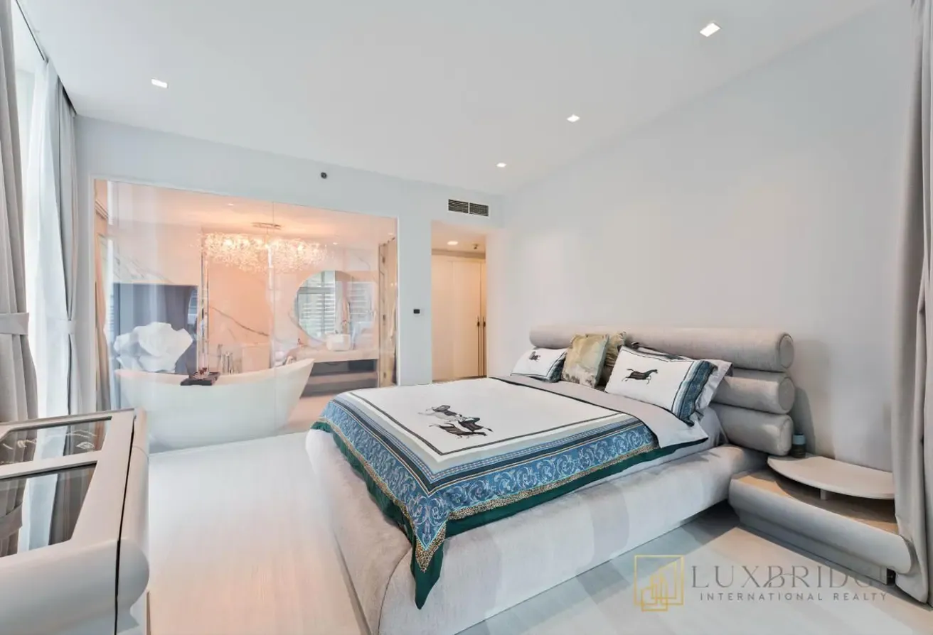 Amazing Upgraded Three Bedroom | Full Marina View