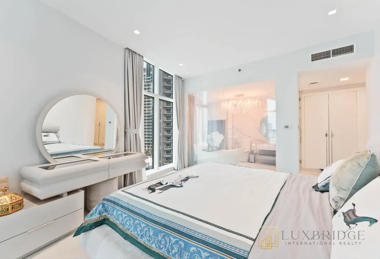Amazing Upgraded Three Bedroom | Full Marina View