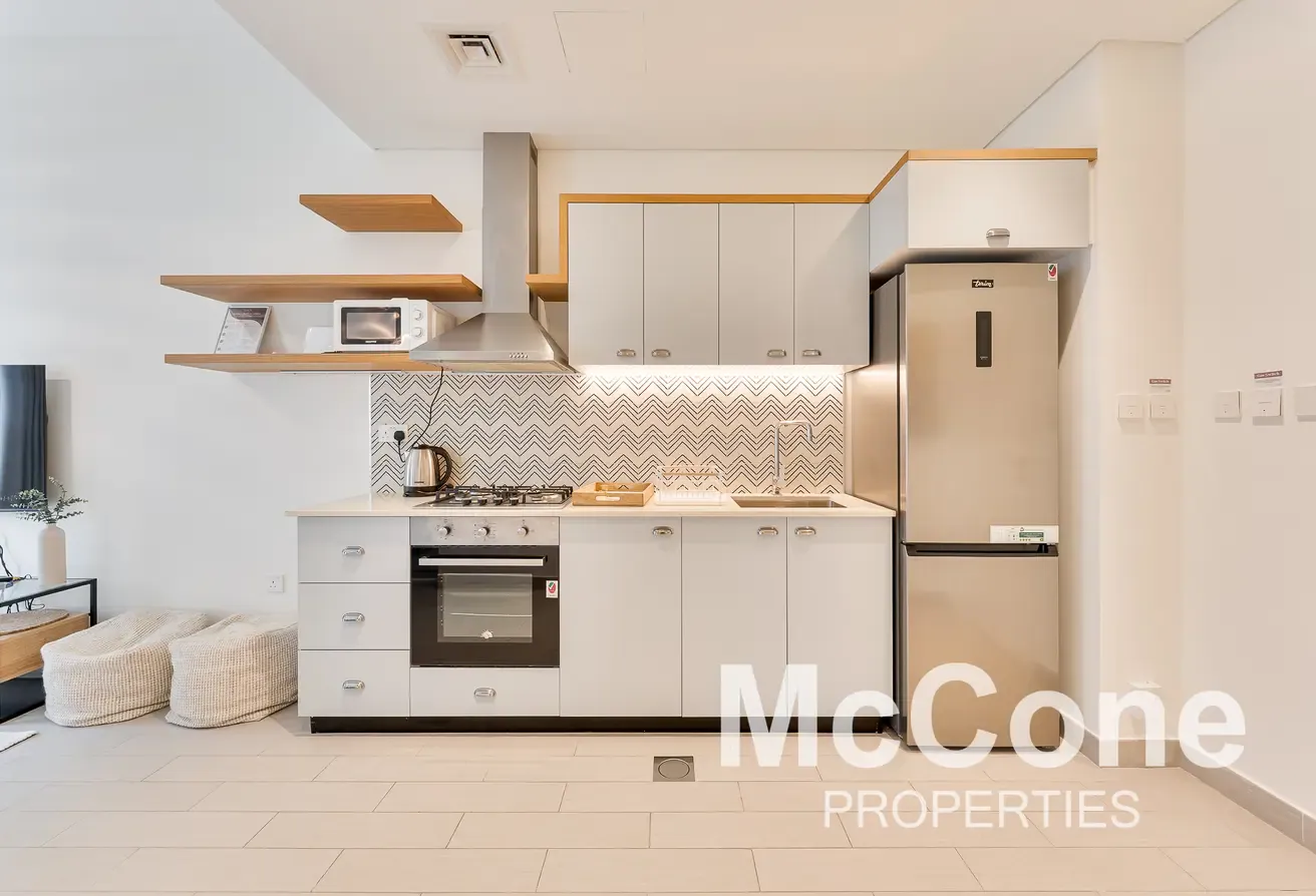 Fully Furnished | Vacant | High Standard Unit