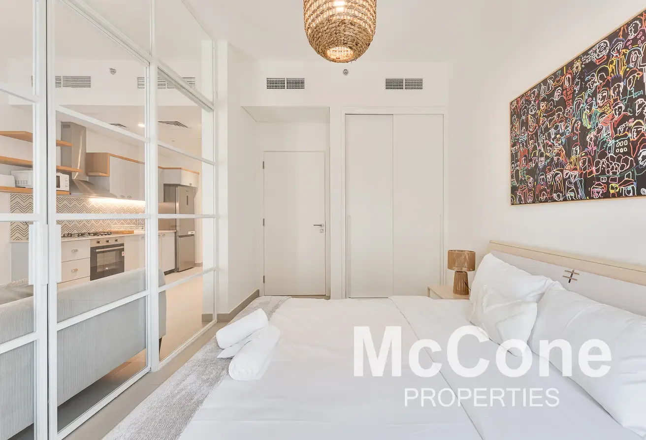Fully Furnished | Vacant | High Standard Unit