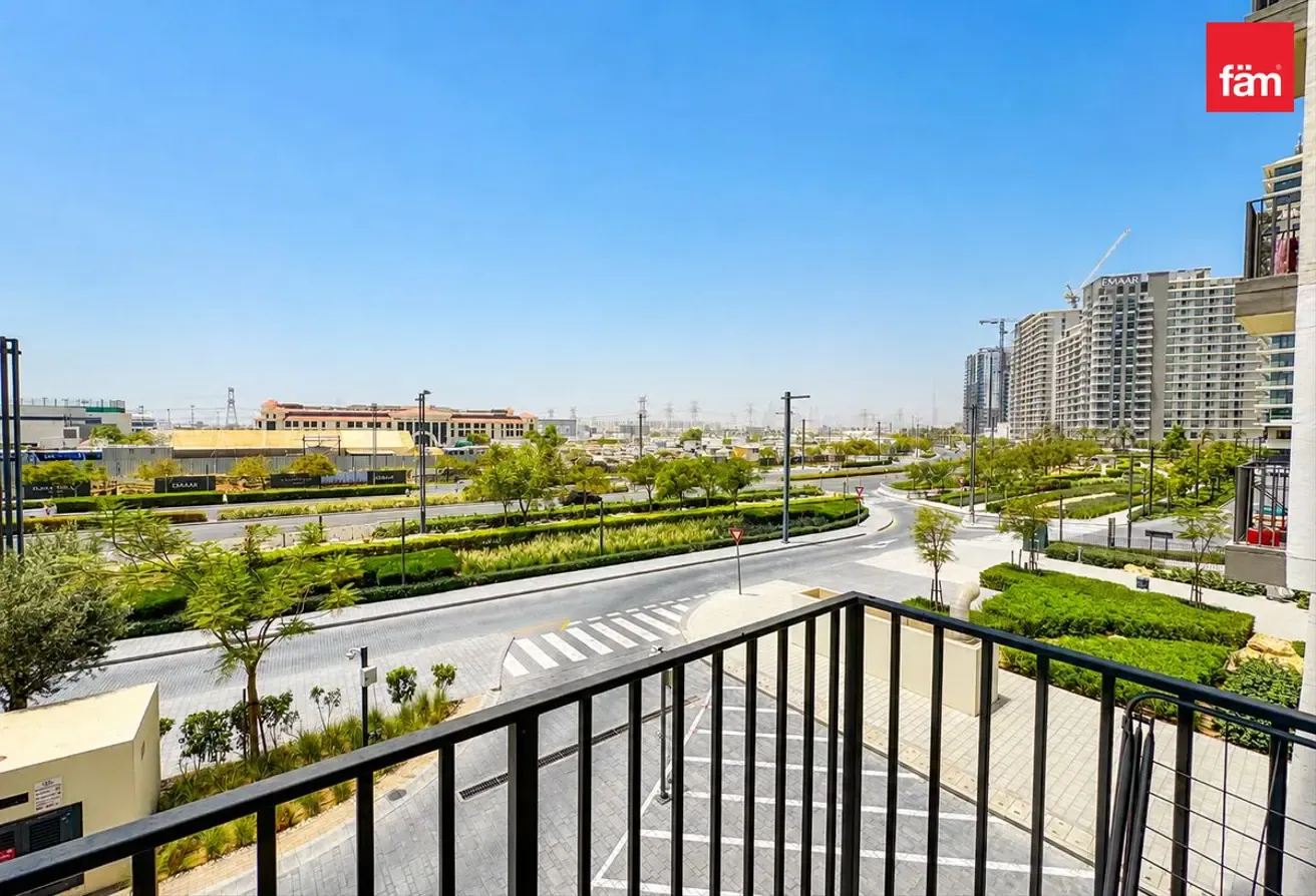 Fully Furnished | 1 Cheque | Ready to Move