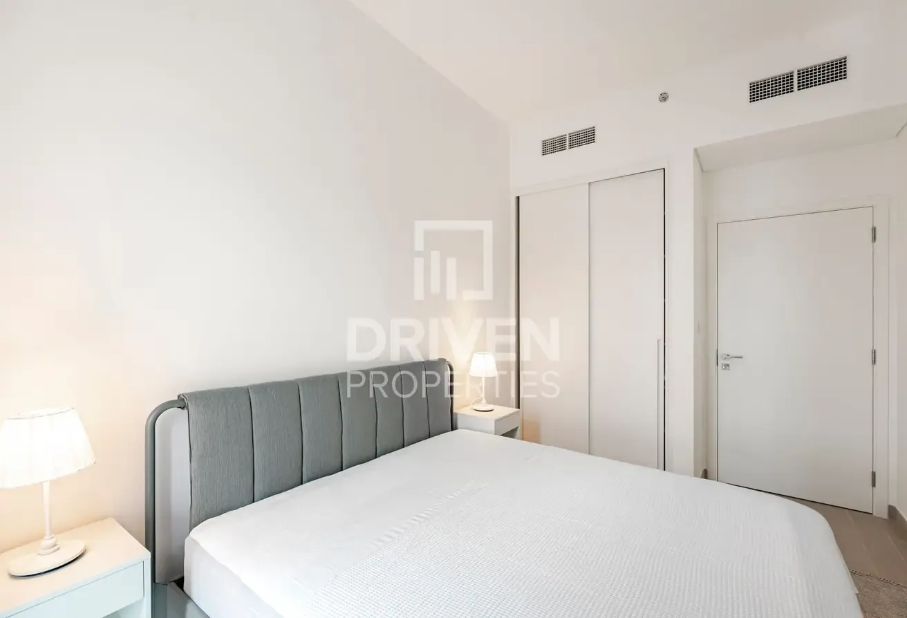 Amazing Location | Vacant Unit | Furnished