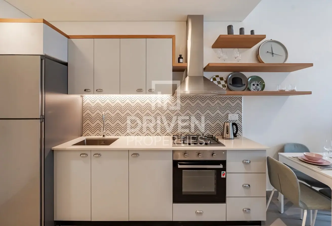 Amazing Location | Vacant Unit | Furnished