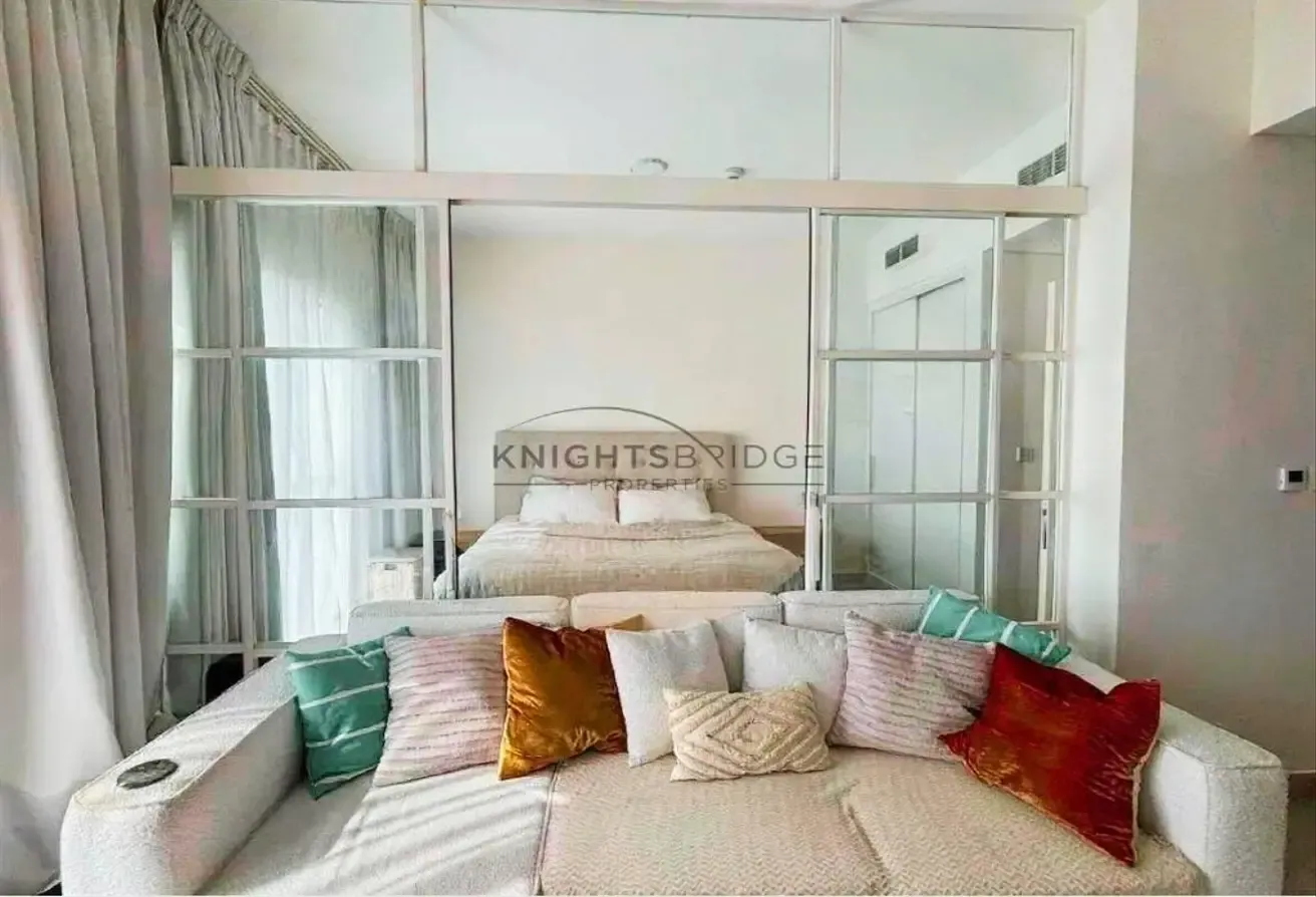 Stylish 1BR Apartment | Golfville | Prime Location