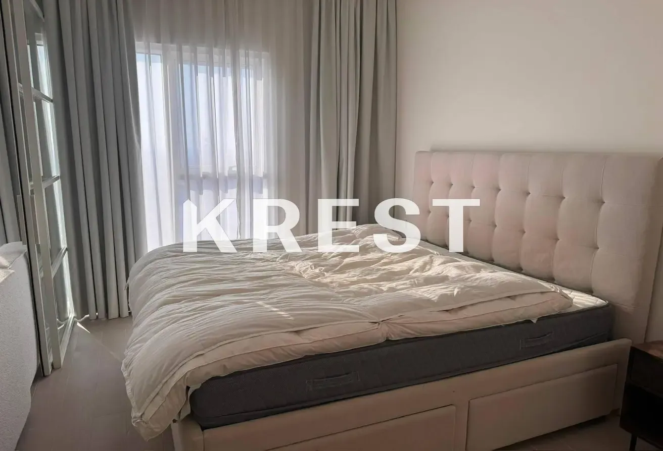 Modern 1 Bedroom Apartment | Golfville