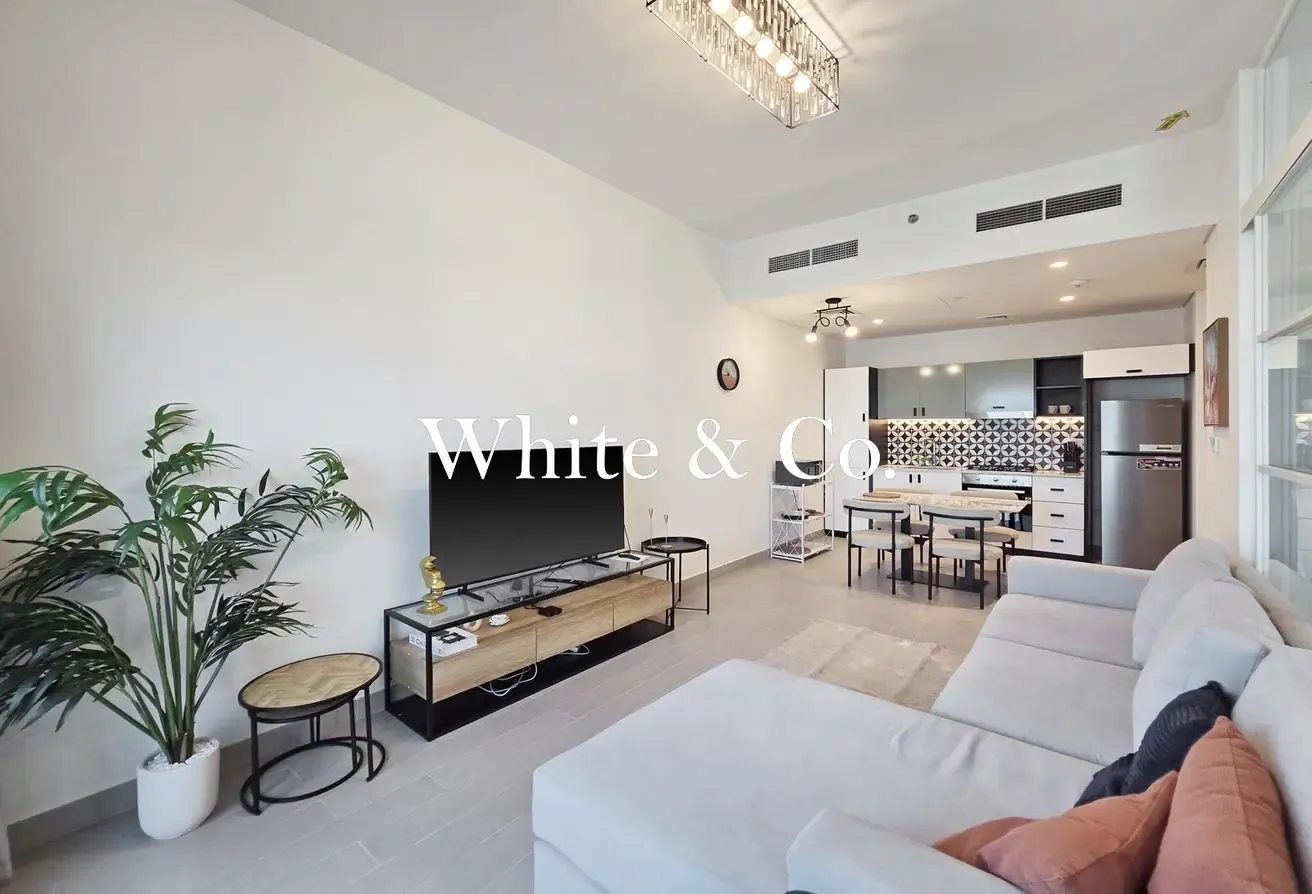 Luxury | Fully Furnished | Available Now