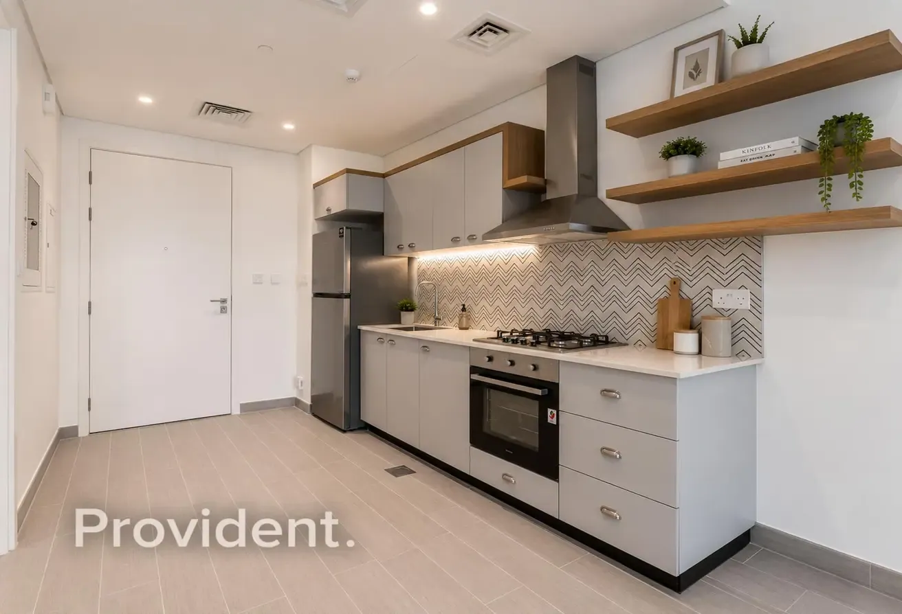 Furnished | Vacant | Boulevard View