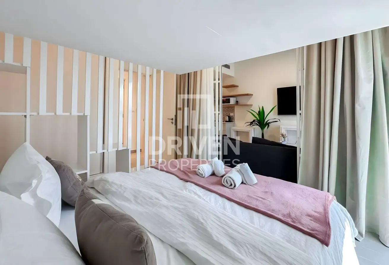 Fully Furnished | High Floor | Premium Amenities