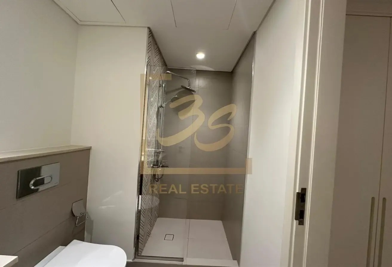 FULLY FURNISHED | MODERN 1BR | PRIME LOCATION