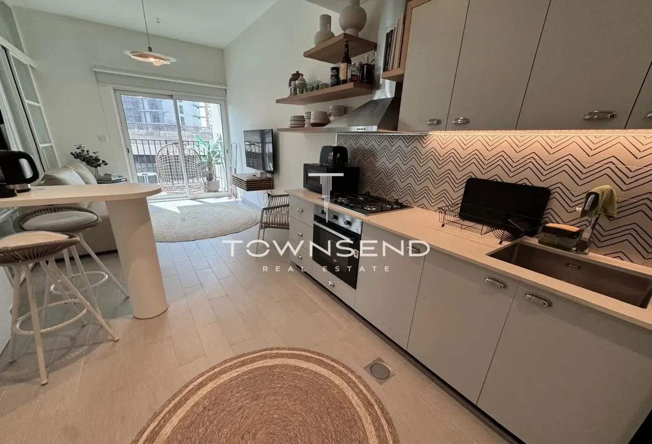Fully Furnished | Immaculate Condition