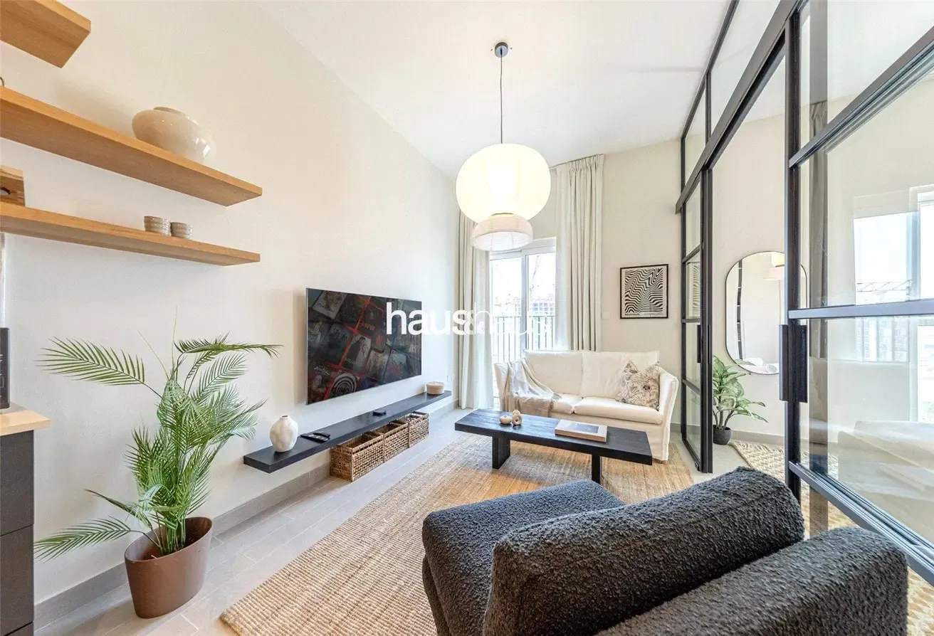 Great Amenities | Fully Furnished | High Floor