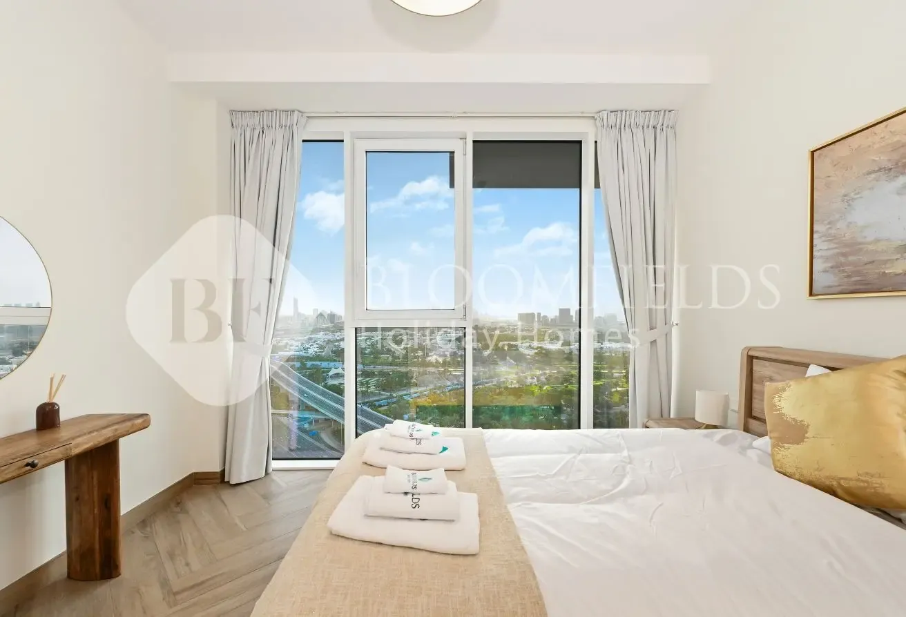 Luxury 3BR Apartment | 25th Floor | 1 Residence