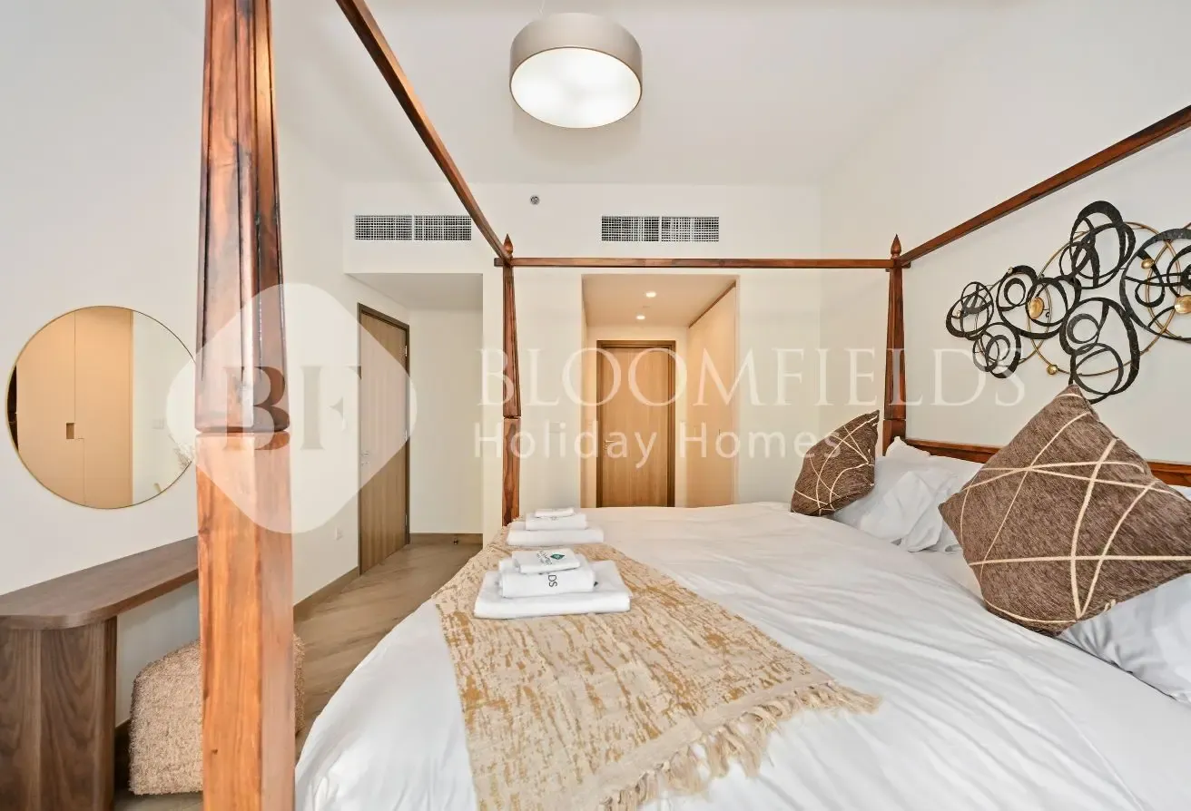 Luxury 3BR Apartment | 25th Floor | 1 Residence
