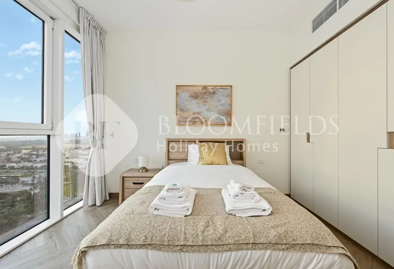 Luxury 3BR Apartment | 25th Floor | 1 Residence