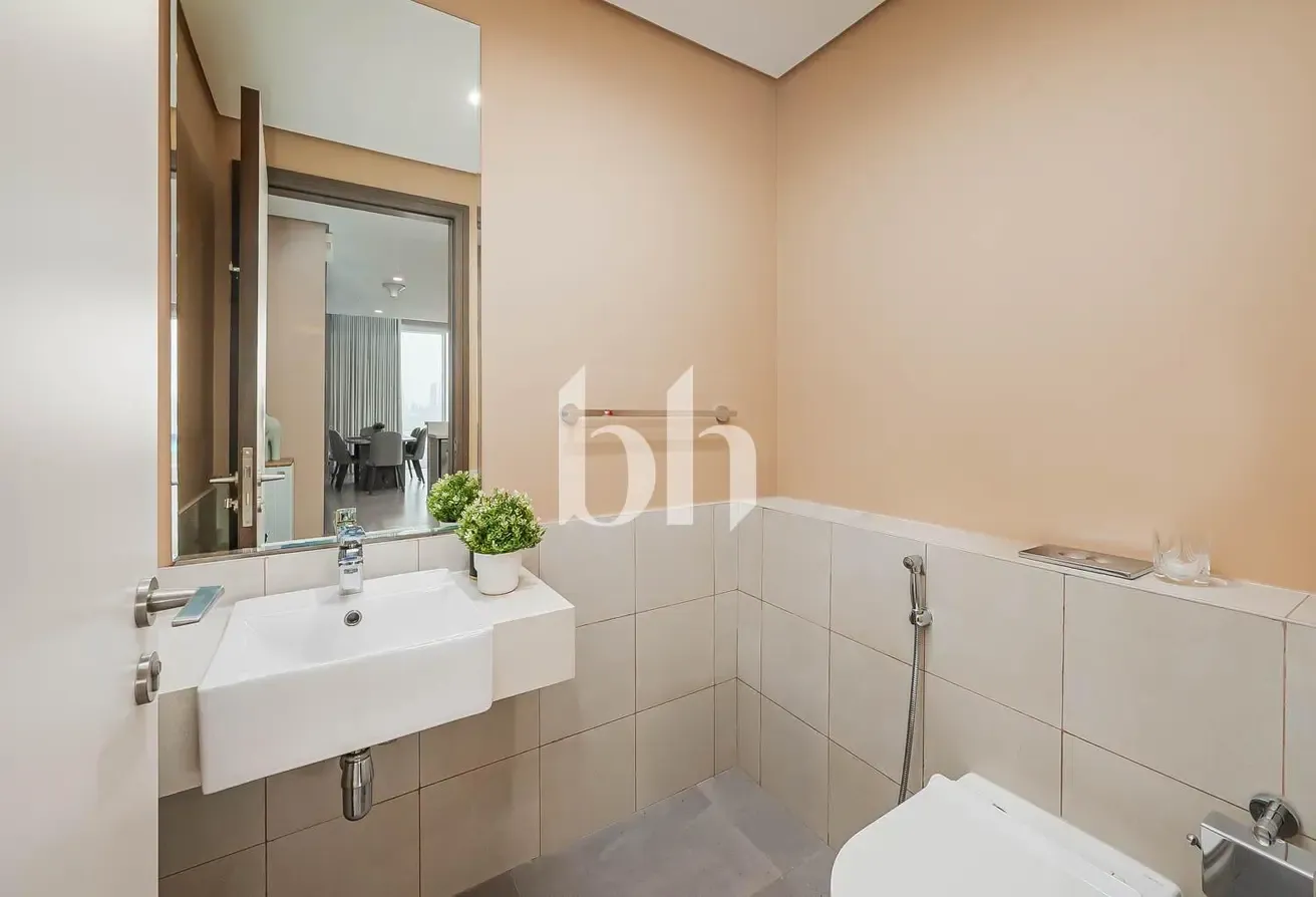 Furnished | Landmark View | Mid Floor | Plus Maids