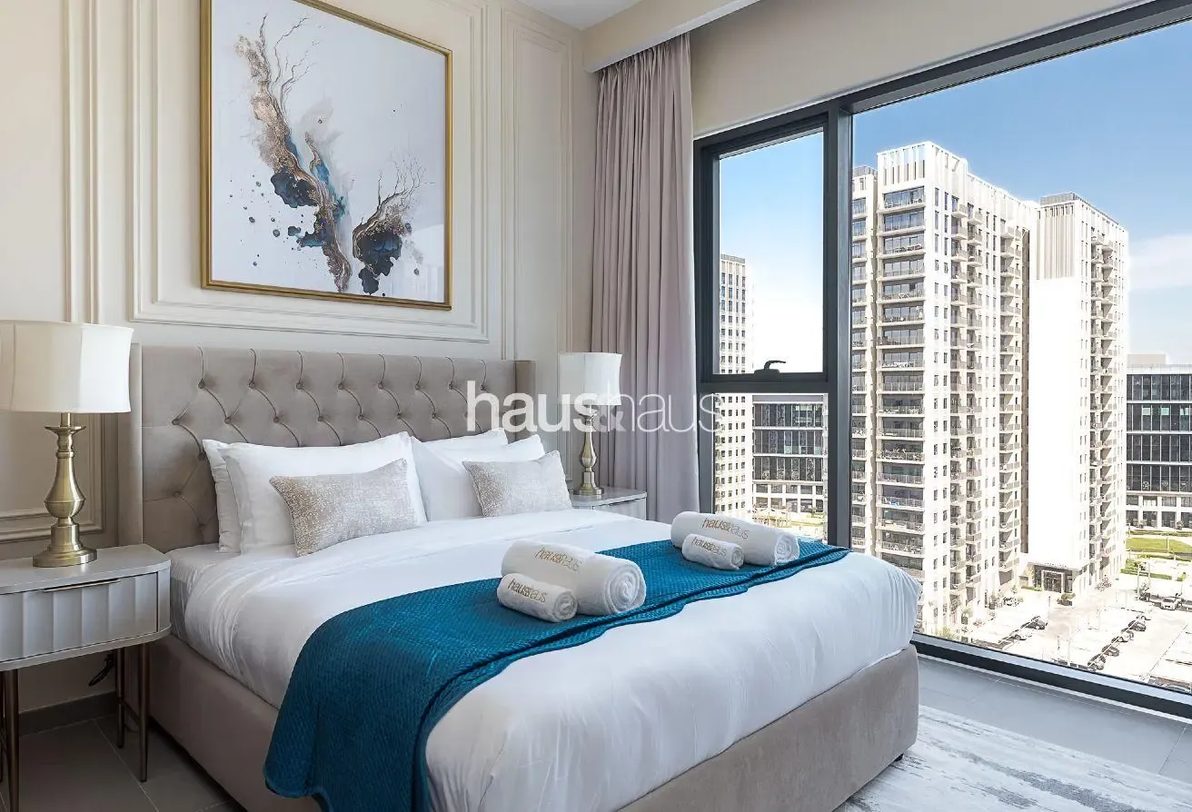 Premium | Burj Khalifa Skyline View | Near Park