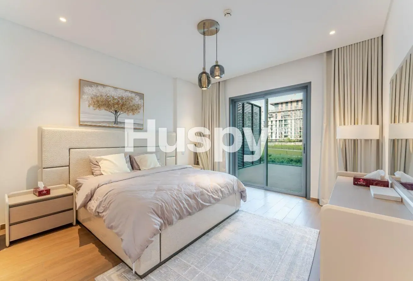 Furnished | Large Layout | Direct Park Access