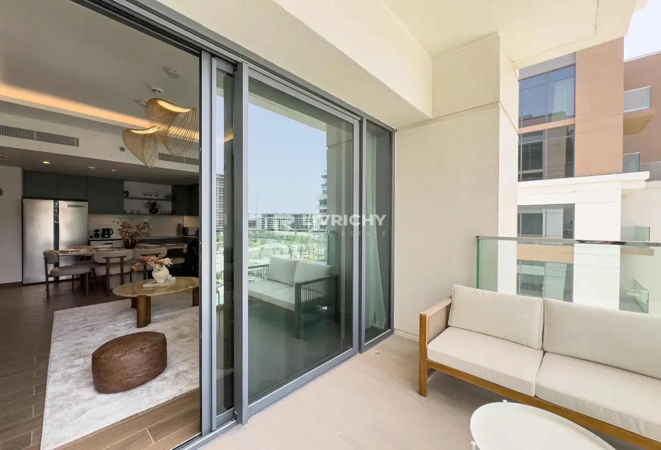 FULLY FURNISHED | CITY WALK EXPERT | VACANT