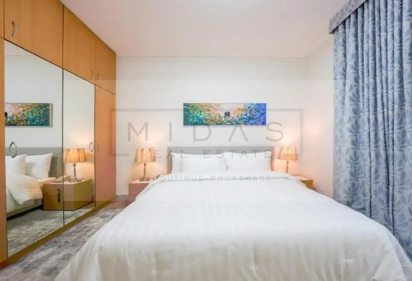 Serviced I Bills Inclusive I Near Metro