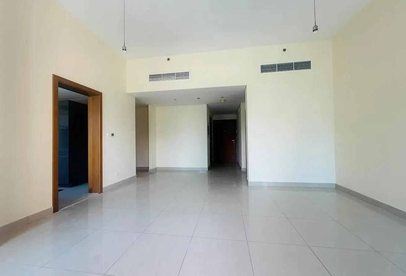 1BR + Storage Room, Walking Distance to Dubai Mall
