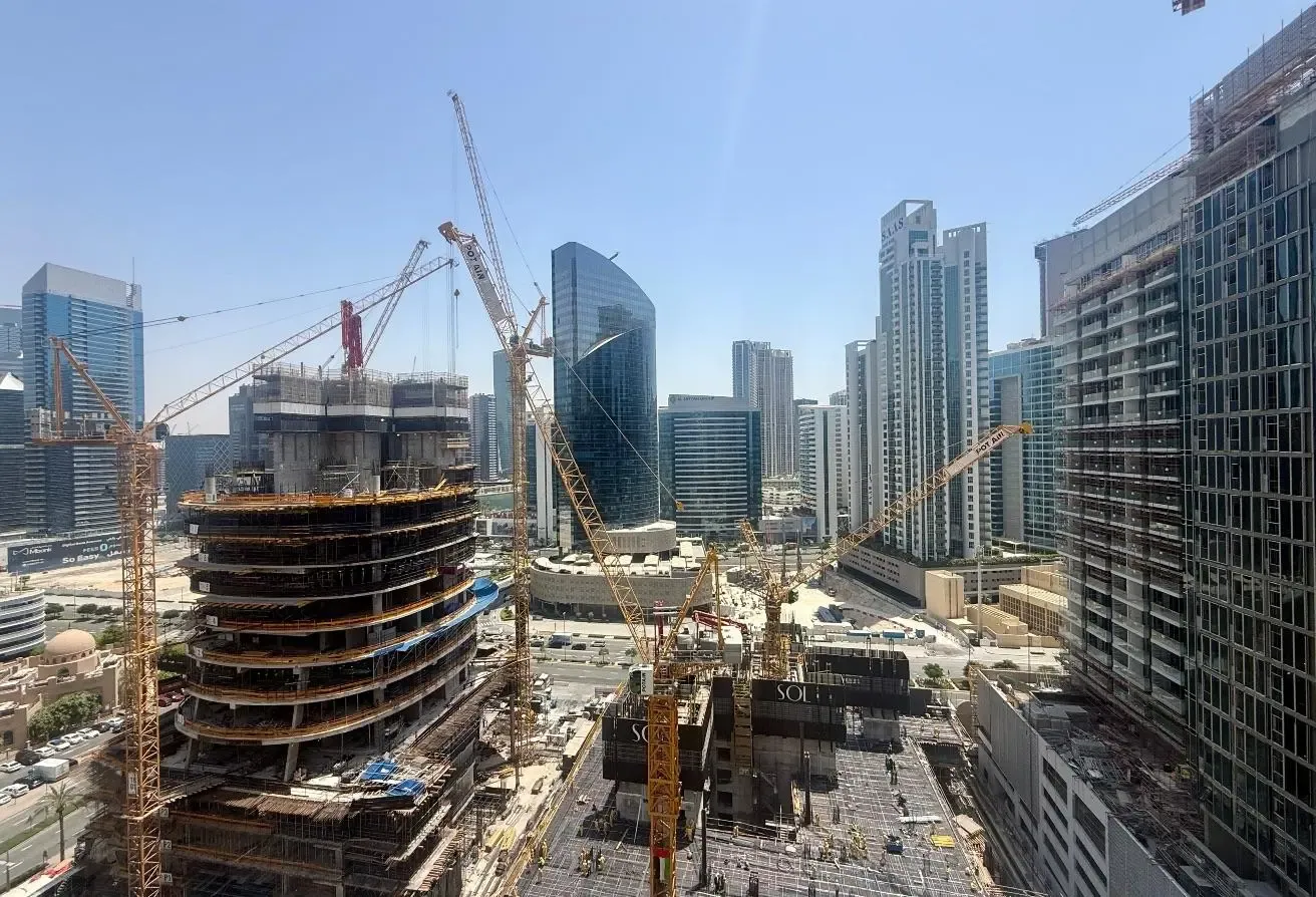 1BR + Storage Room, Walking Distance to Dubai Mall