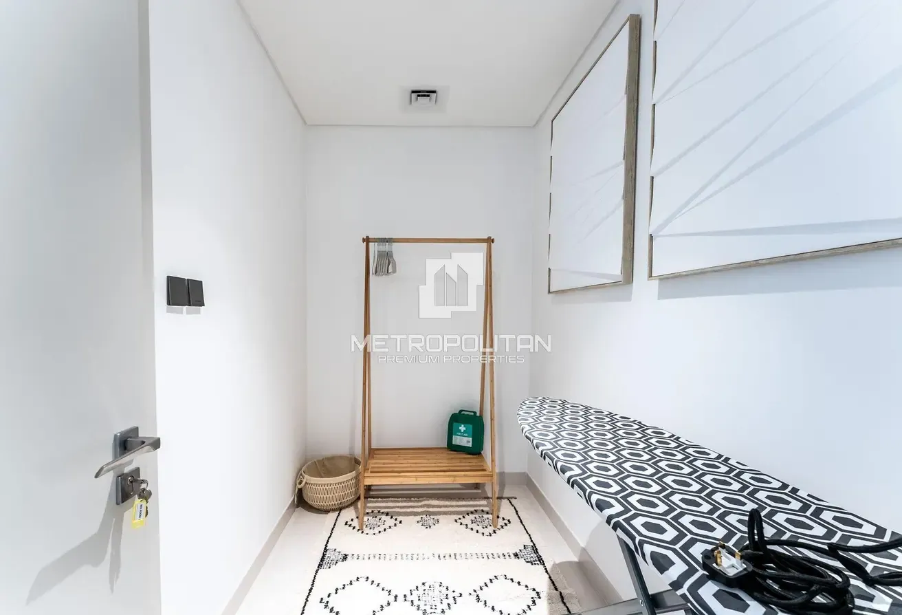 Top Floor Unit | Turnkey | Marina and Palm View