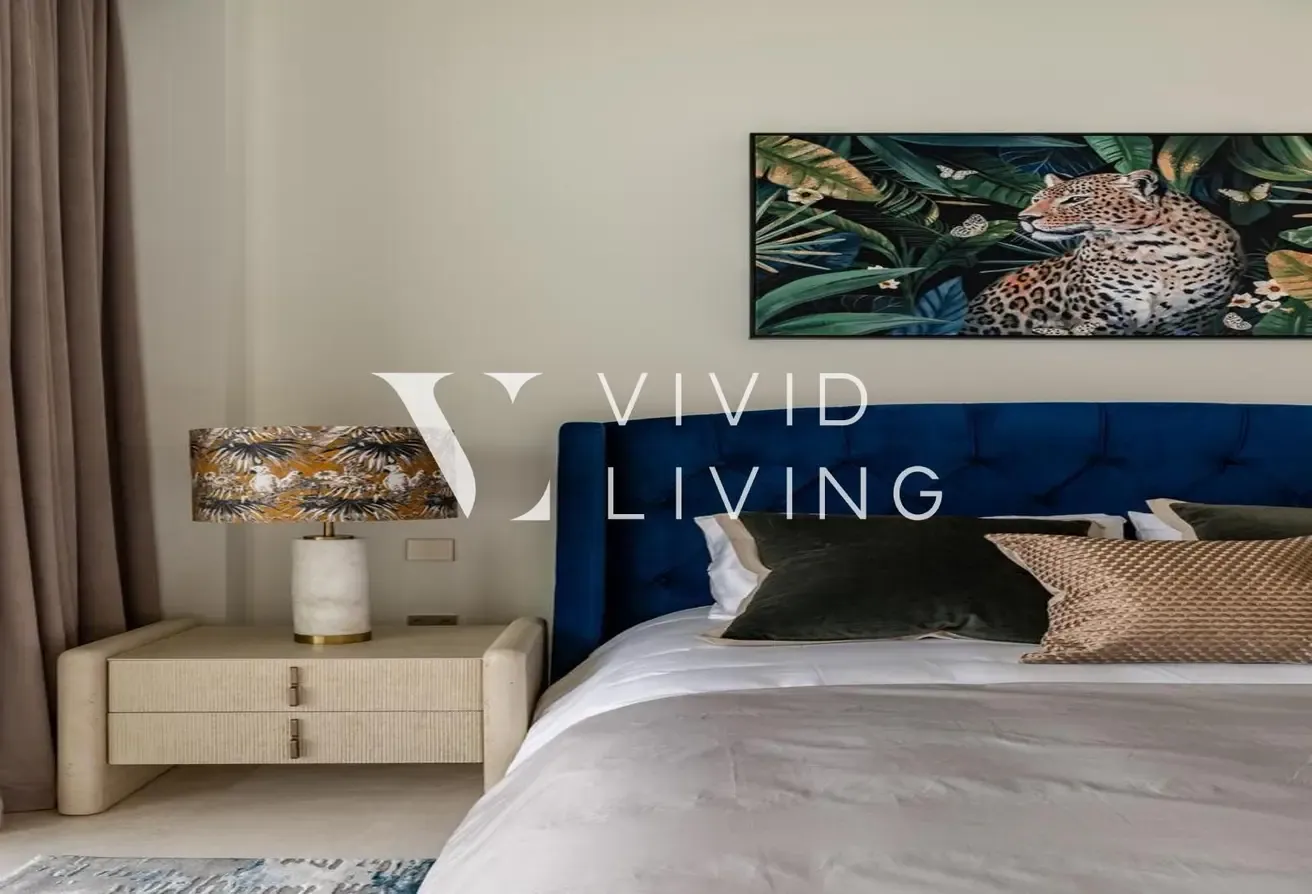 Full Marina Skyline Views | Furnished | Rare Unit
